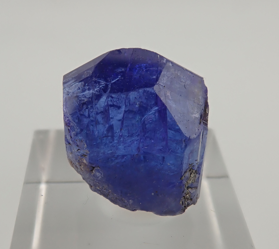 CH03-  Tanzanite with Graphite. Lelatema Mountains, Manyara Region, Tanzania.