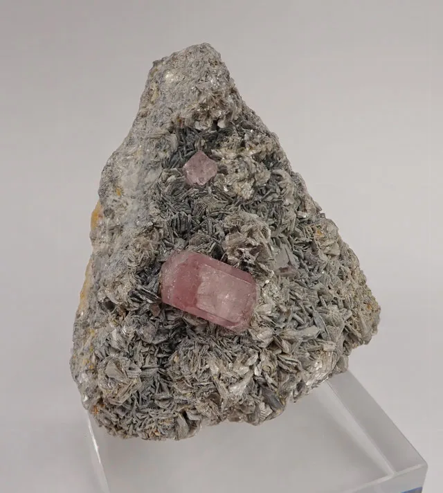 Pink Apatite35 | JESUS MONTES CHICO